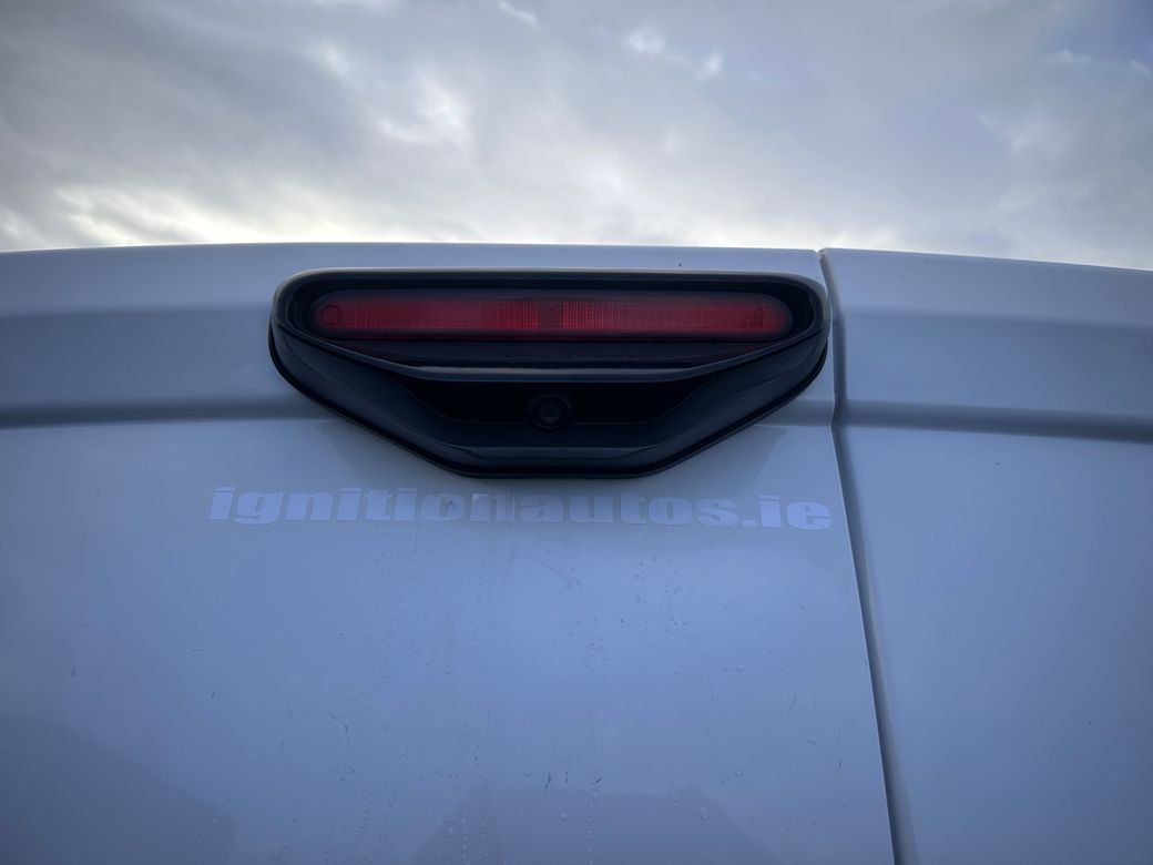 2021 Peugeot Partner