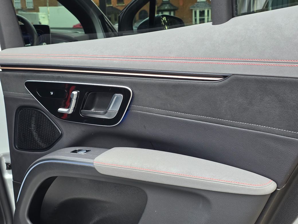 2024 Mercedes-Benz EQS SUV