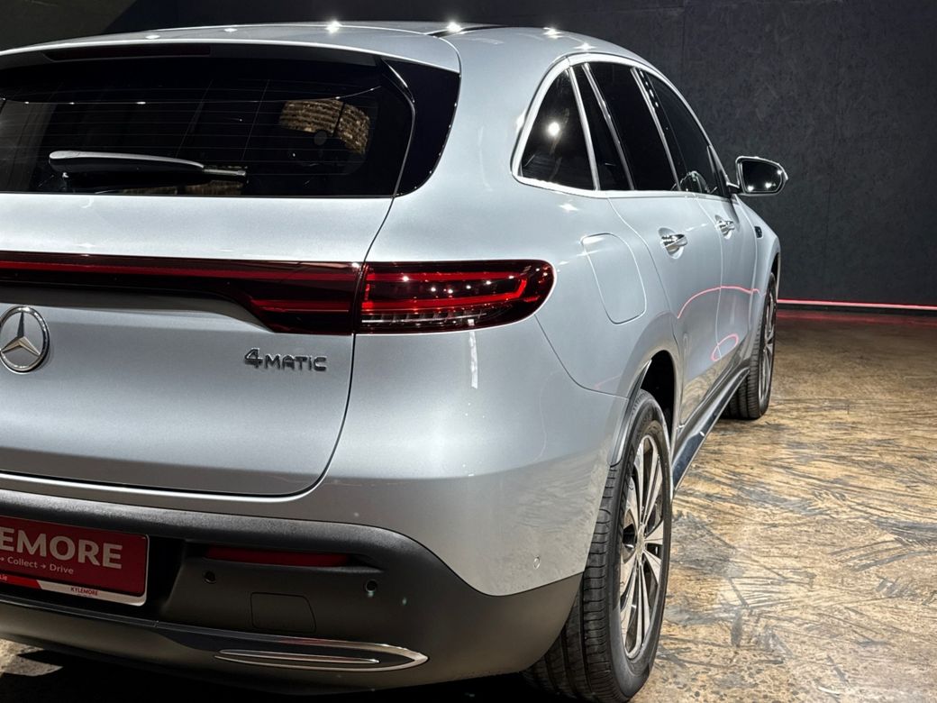 2021 Mercedes-Benz EQC