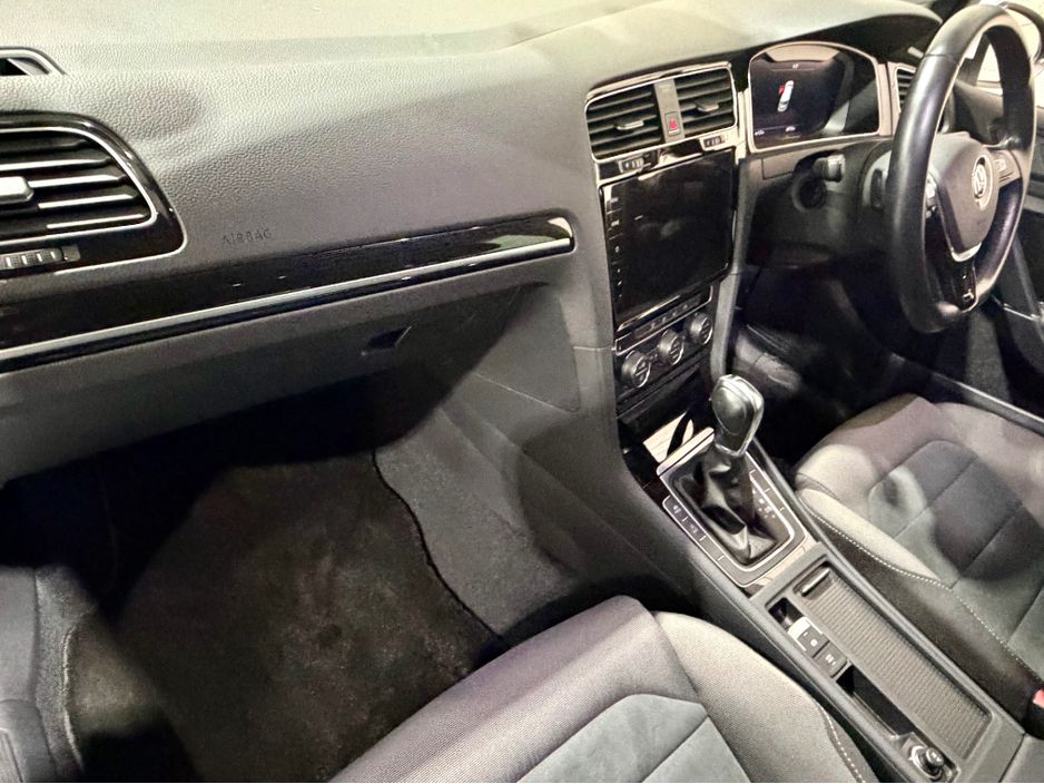 2018 Volkswagen Golf