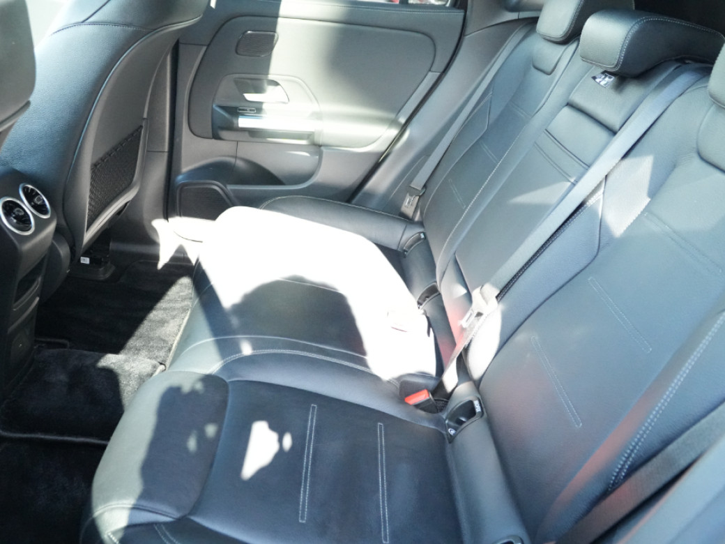 2021 Mercedes-Benz EQA