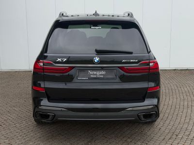 2020 BMW X7