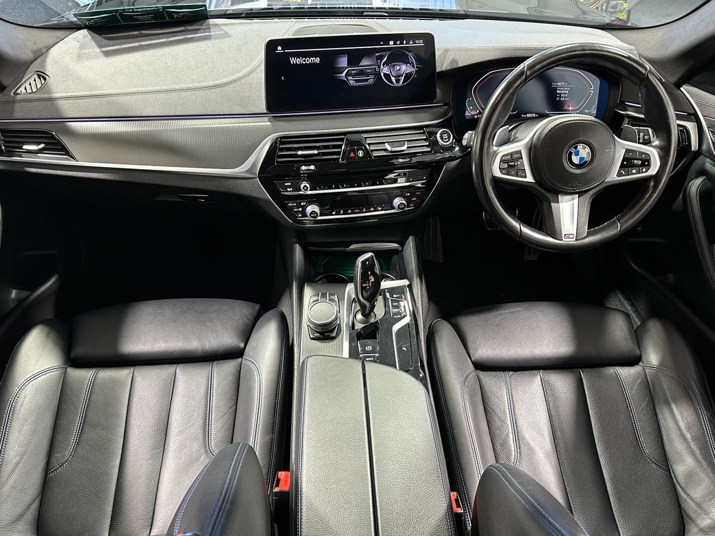 2021 BMW 5 Series