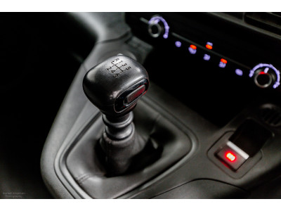 2024 Peugeot Partner