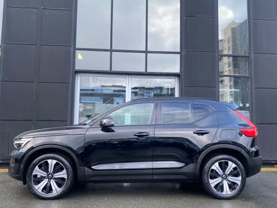 2023 Volvo XC40