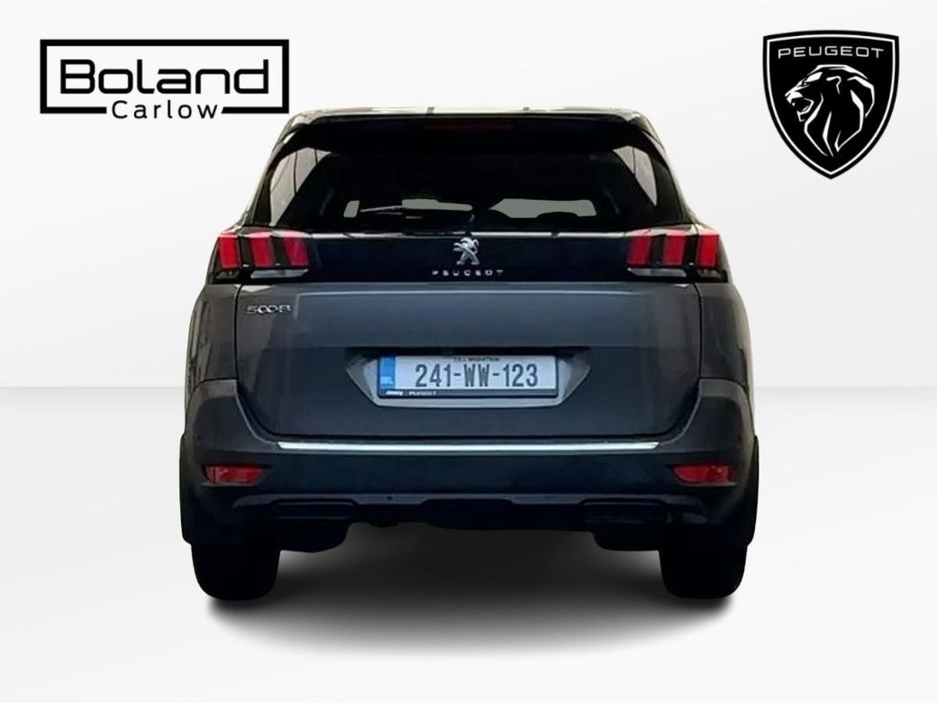 2024 Peugeot 5008