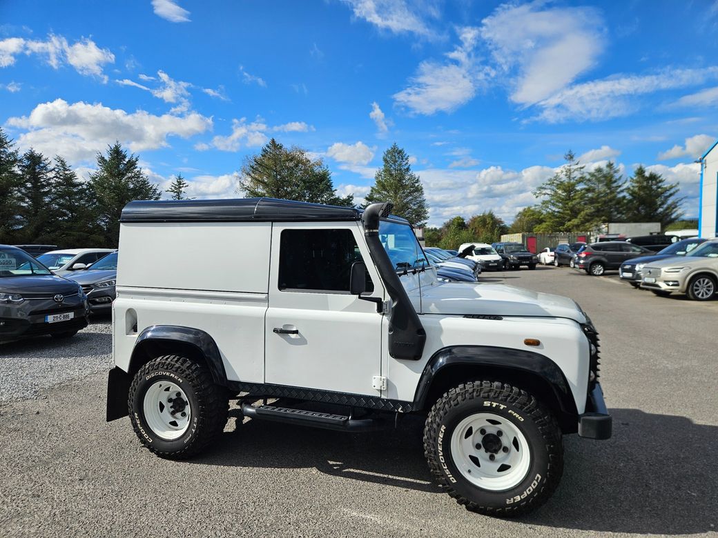 2014 Land Rover Defender