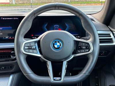 2025 BMW i4
