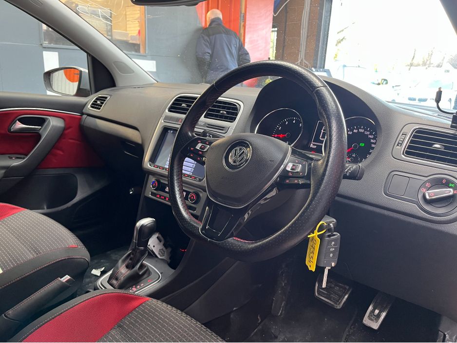 2015 Volkswagen Polo