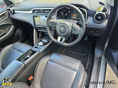 2022 MG ZS