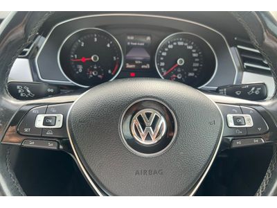 2017 Volkswagen Passat