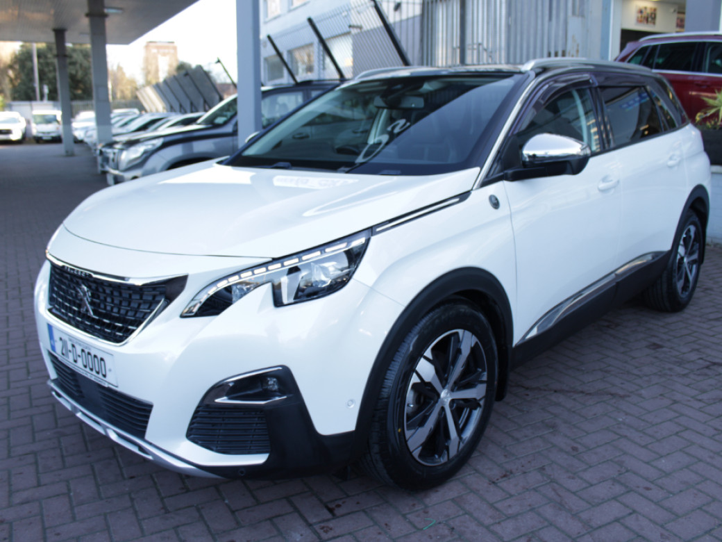 2021 Peugeot 5008