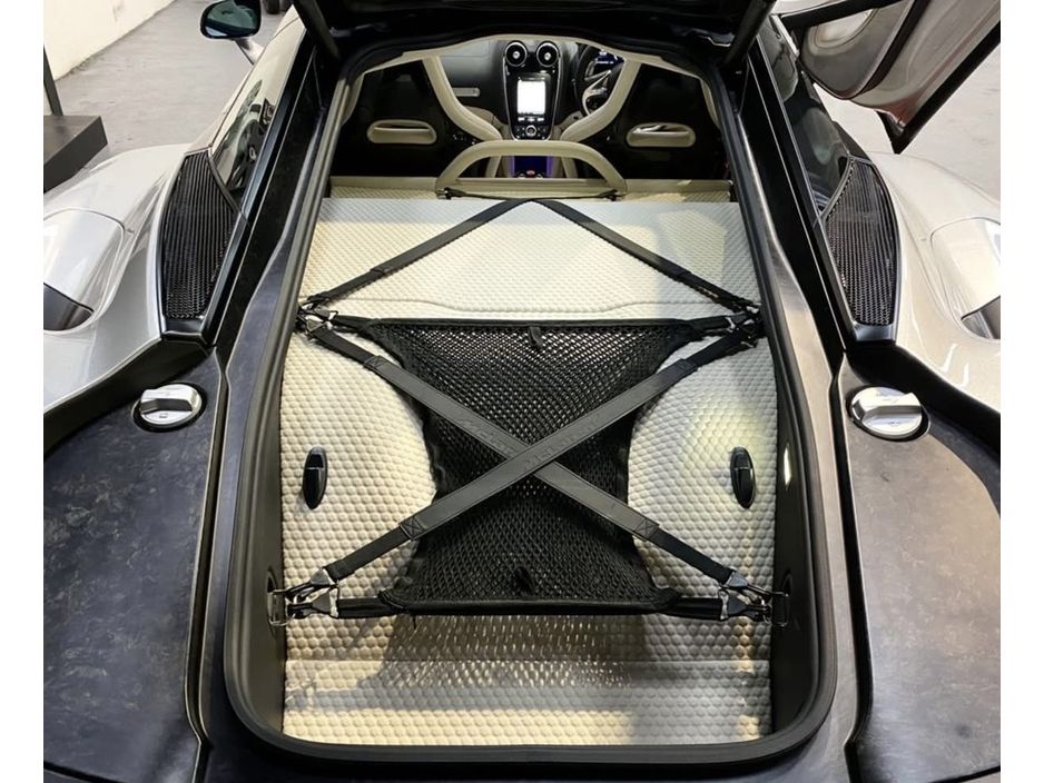 2020 McLaren GT
