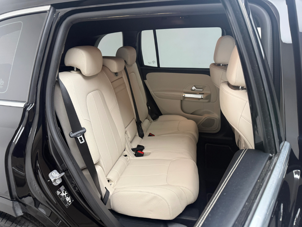 2023 Mercedes-Benz GLB Class