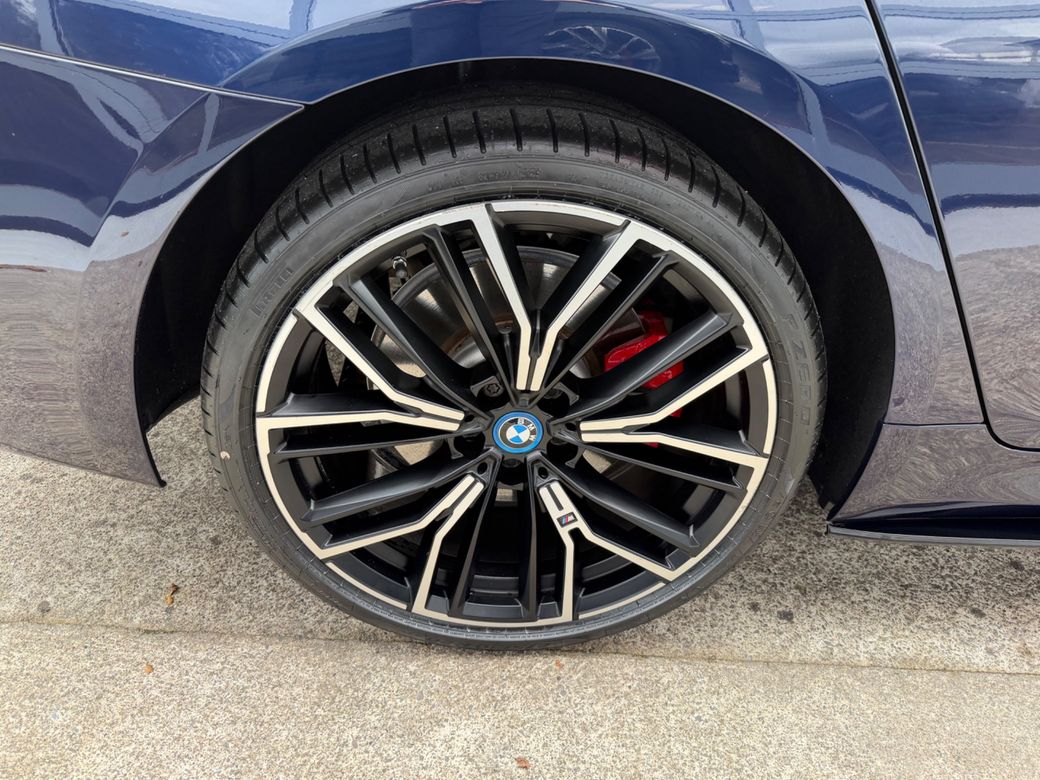 2022 BMW 5 Series