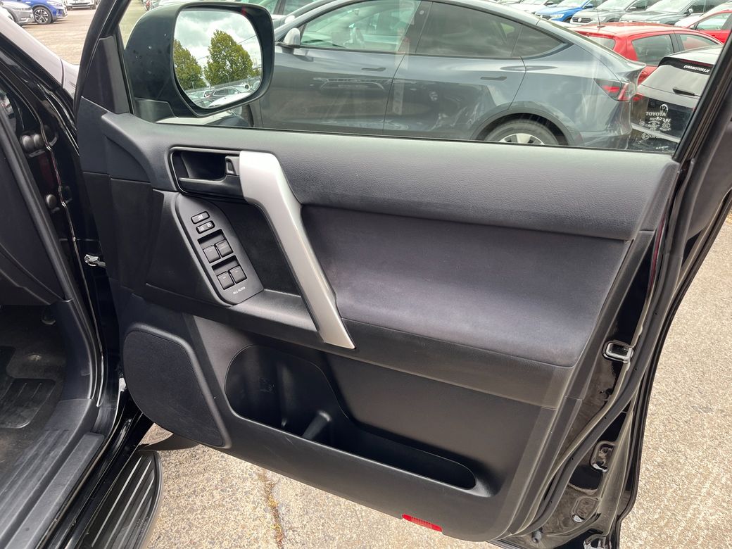 2015 Toyota Landcruiser