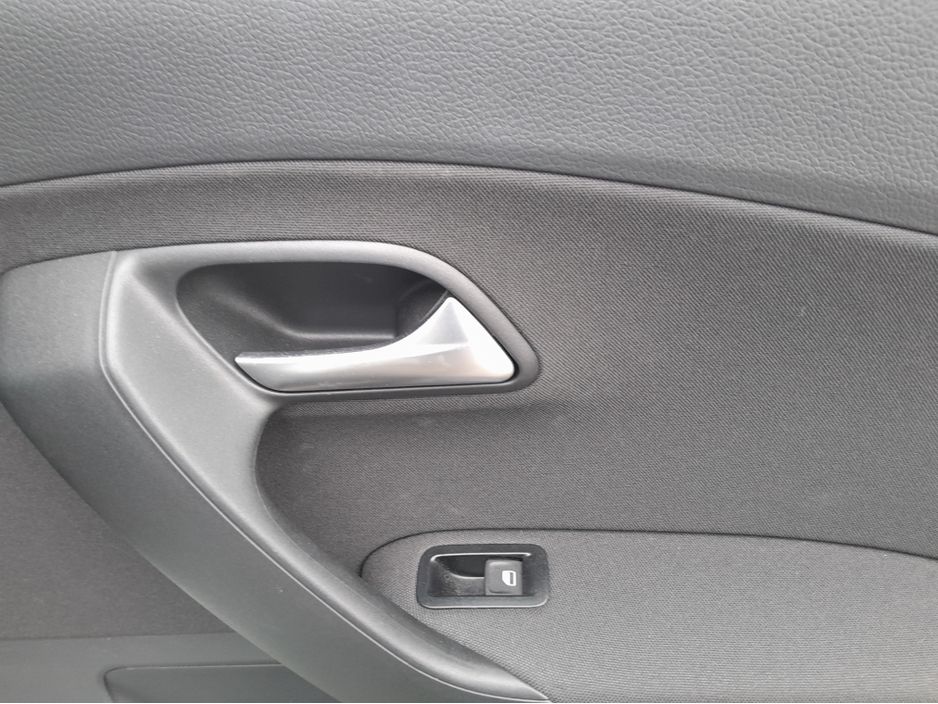 2015 Volkswagen Polo