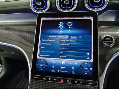 2024 Mercedes-Benz GLC Class