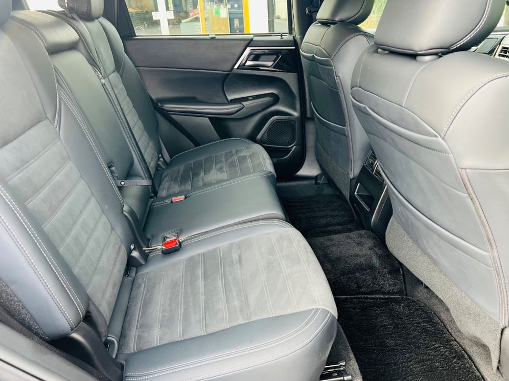 2024 Mitsubishi Outlander