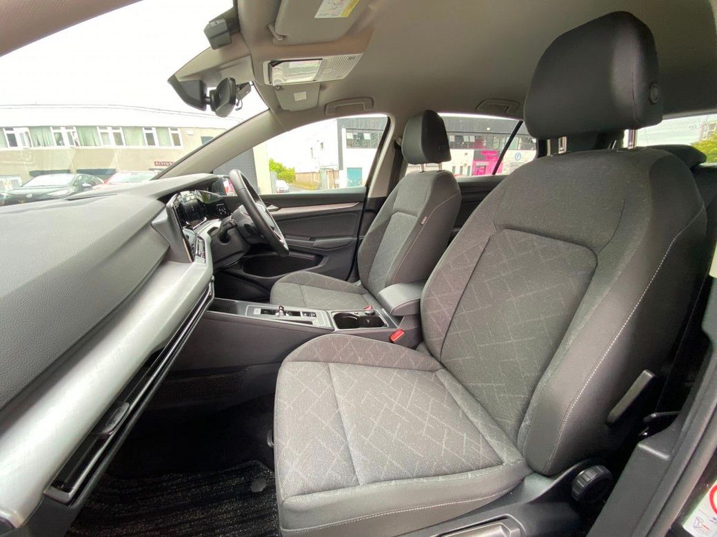 2024 Volkswagen Golf