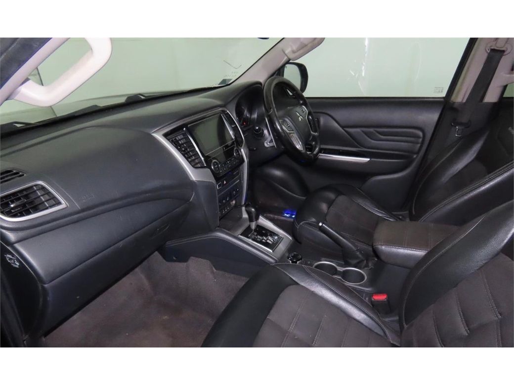 2020 Mitsubishi L200