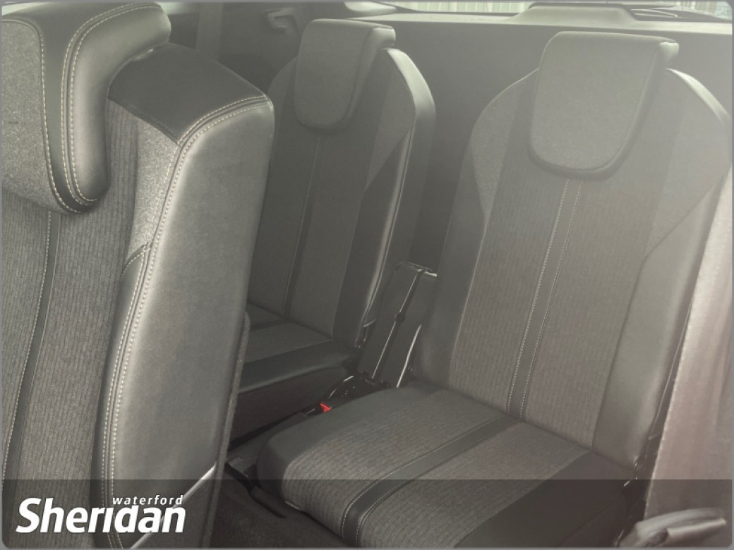 2020 Peugeot 5008