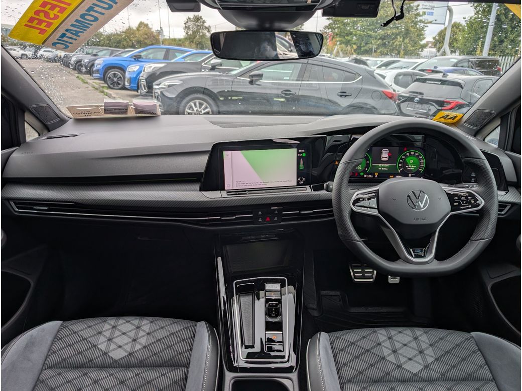 2024 Volkswagen Golf