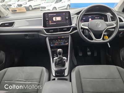 2024 Volkswagen T-Roc