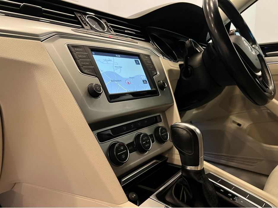 2019 Volkswagen Passat