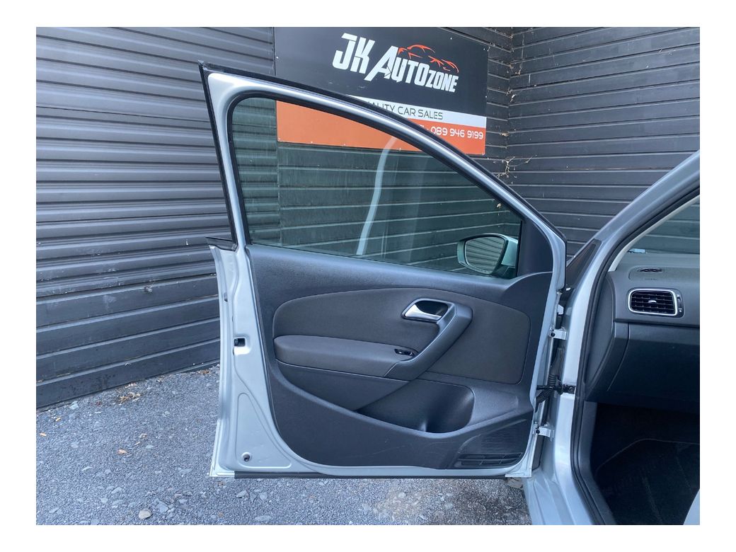 2013 Volkswagen Polo