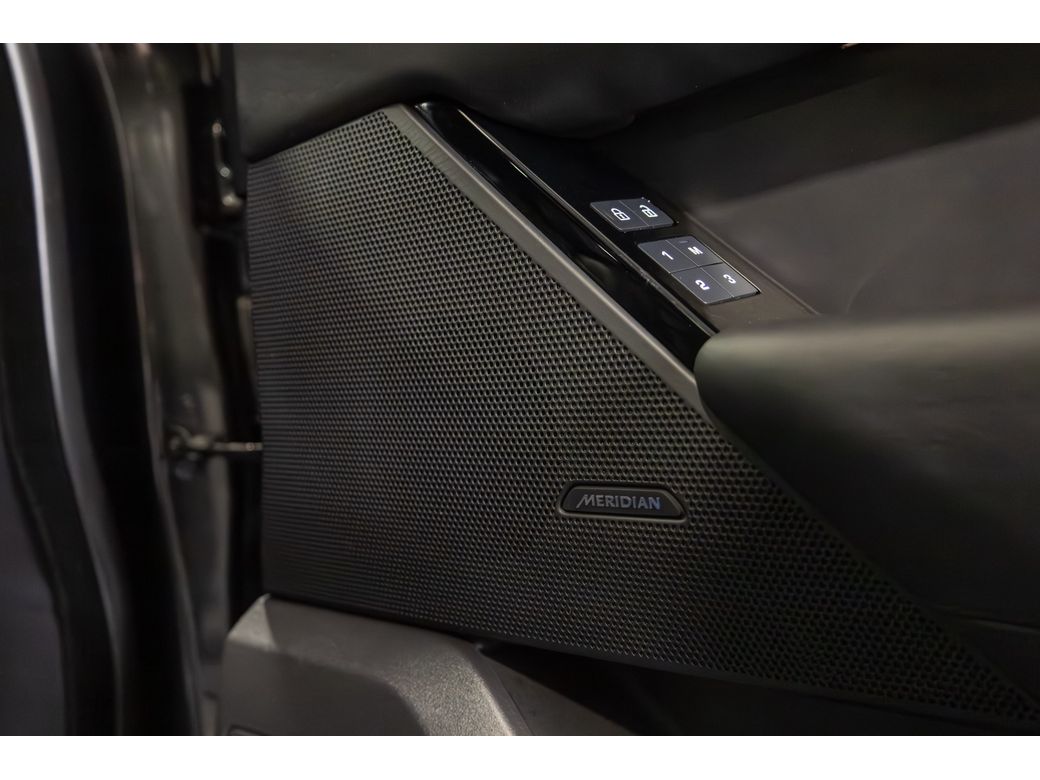 2024 Land Rover Range Rover Velar