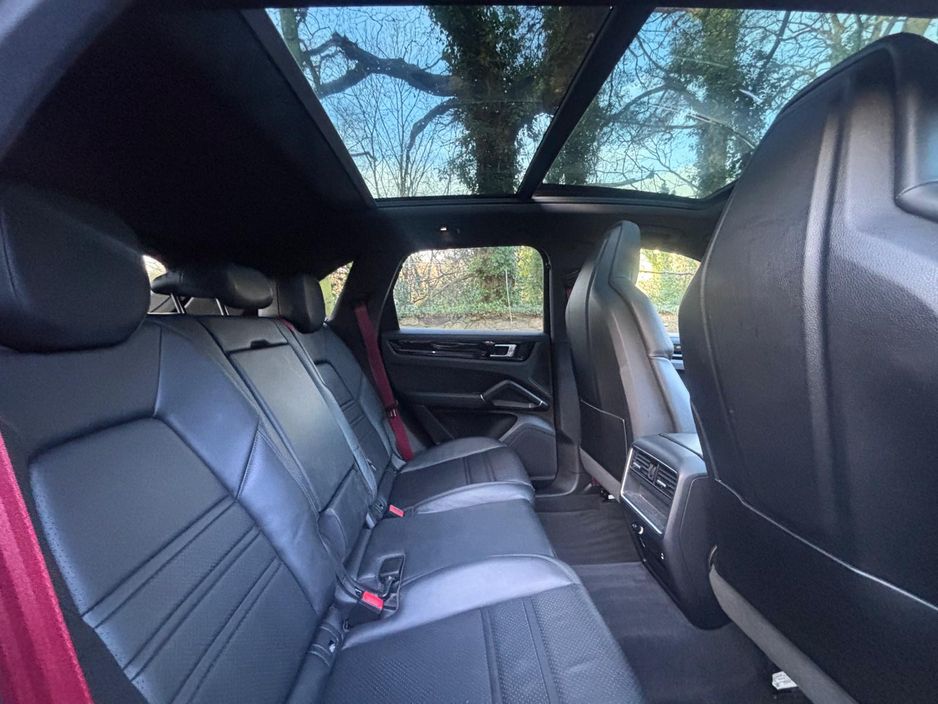 2022 Porsche Cayenne