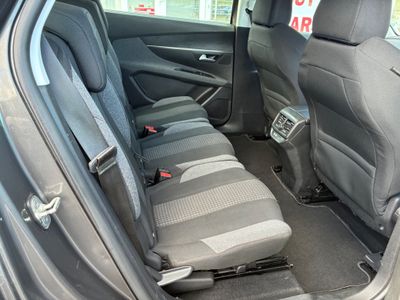 2018 Peugeot 5008