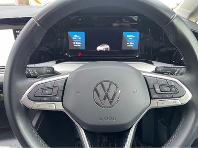 2024 Volkswagen Golf