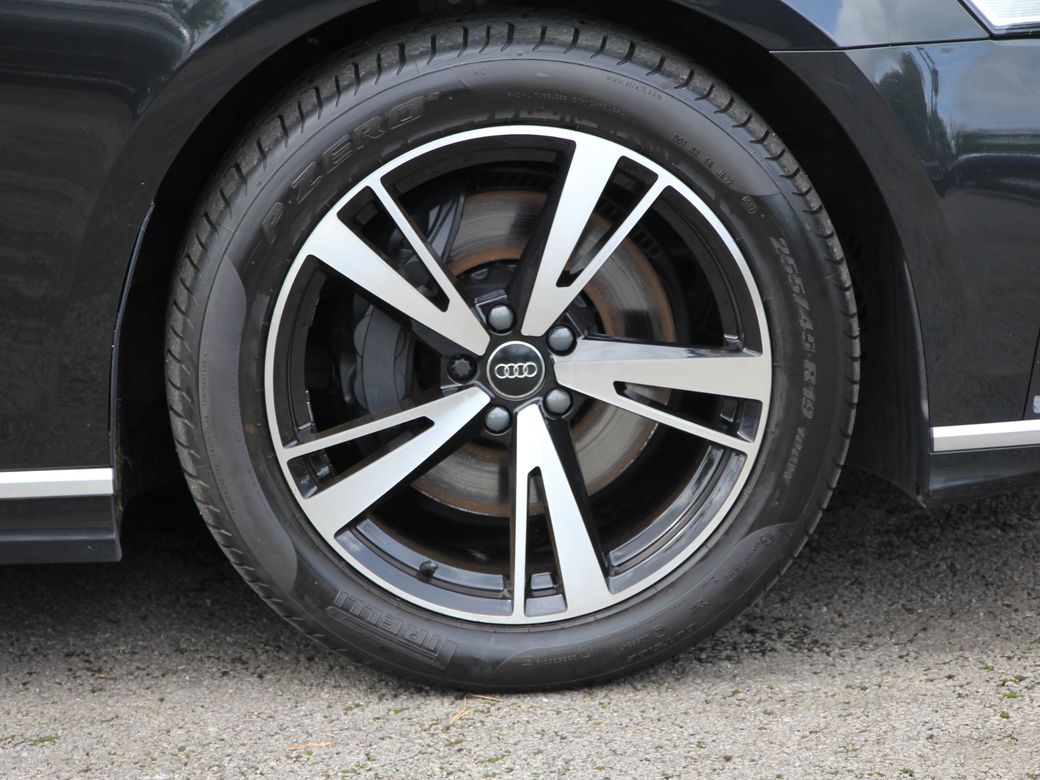 2019 Audi A8