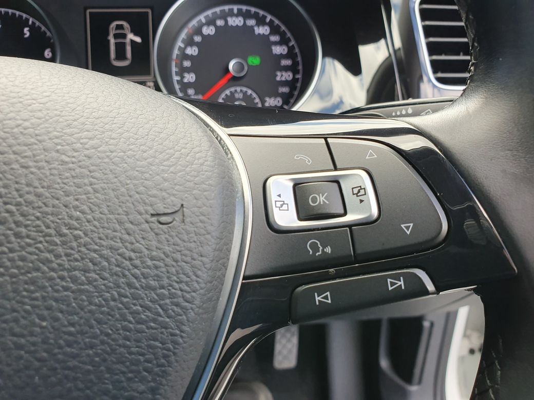 2016 Volkswagen Golf
