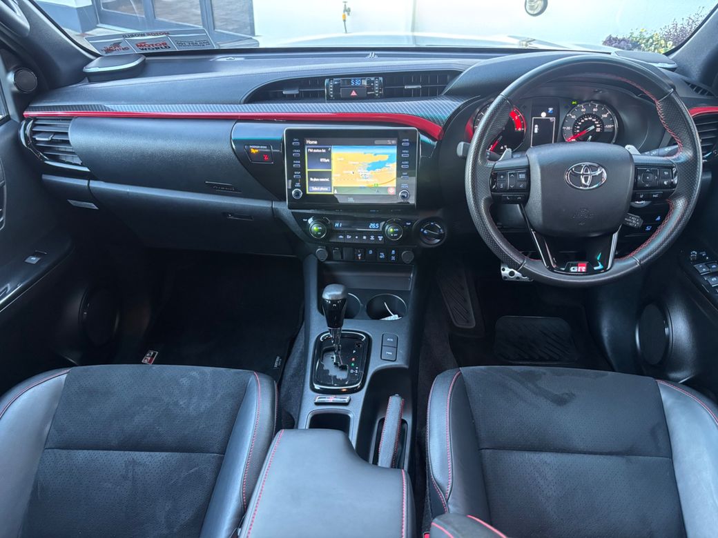 2024 Toyota Hilux