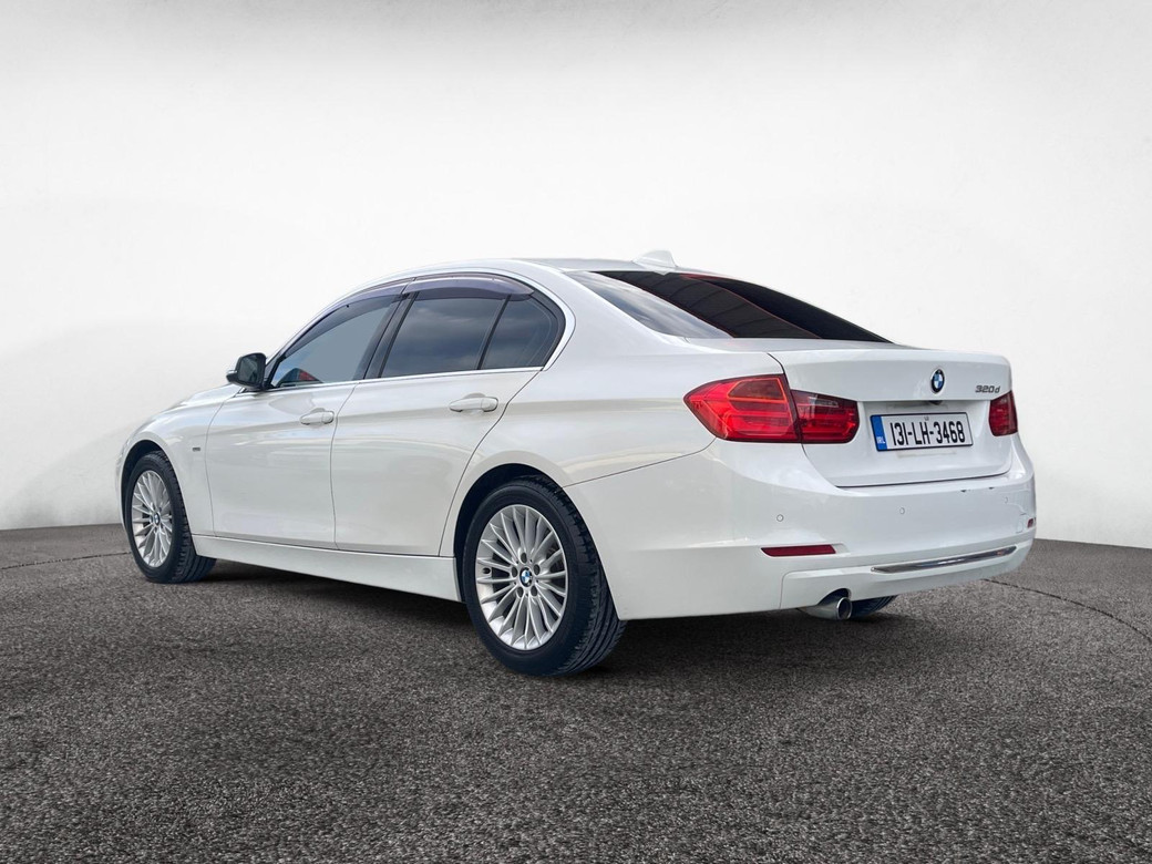 2013 BMW 320