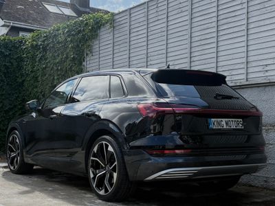 2022 Audi e-tron