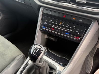 2023 Volkswagen T-Roc