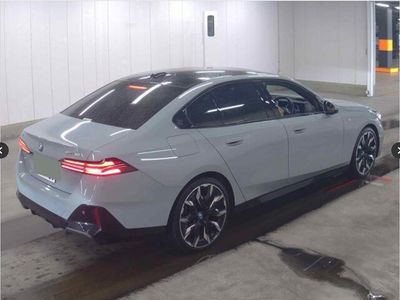 2023 BMW i5