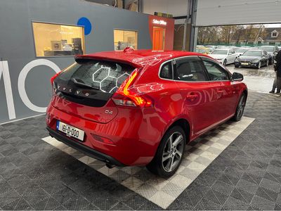 2016 Volvo V40