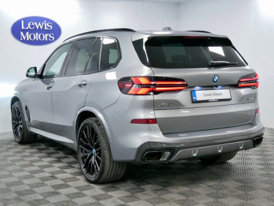 2025 BMW X5