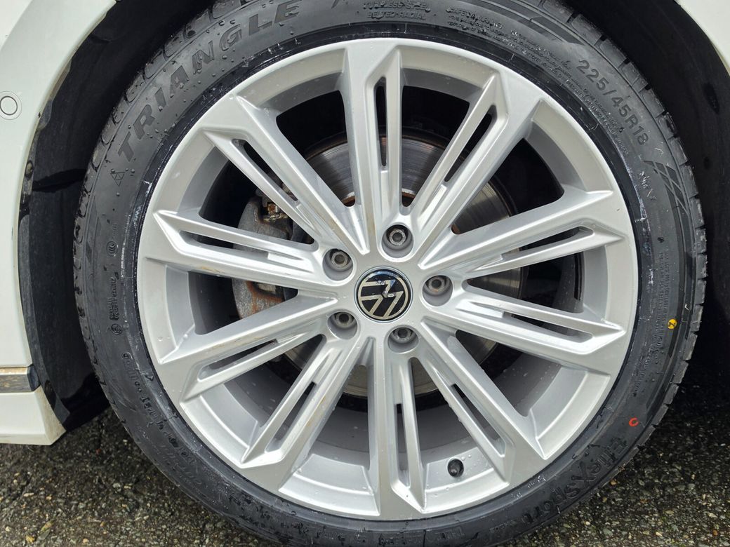 2016 Volkswagen Passat