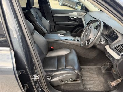 2022 Volvo XC90