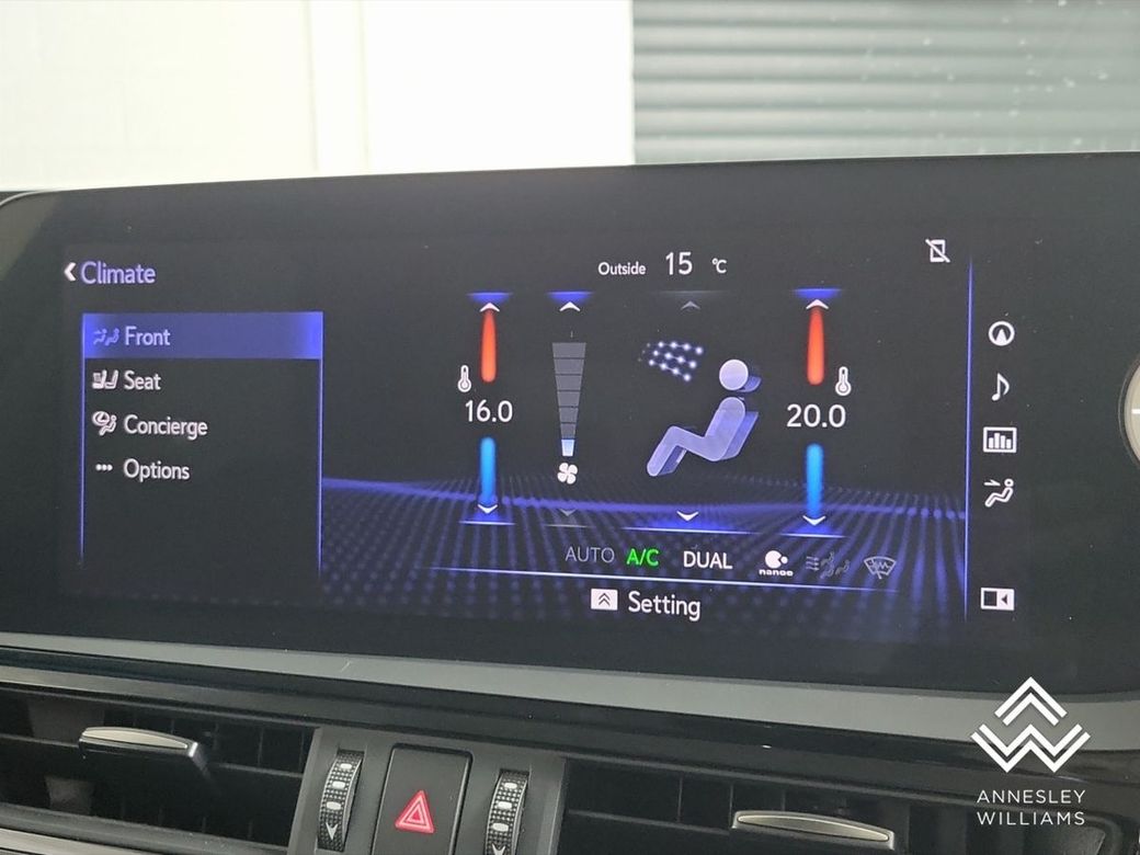 2022 Lexus ES 300h