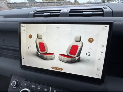 2025 Land Rover Defender