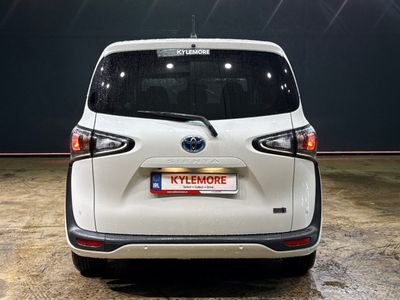2021 Toyota Sienta