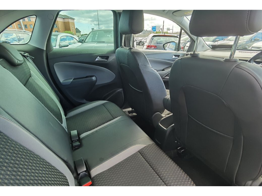 2021 Opel Crossland X