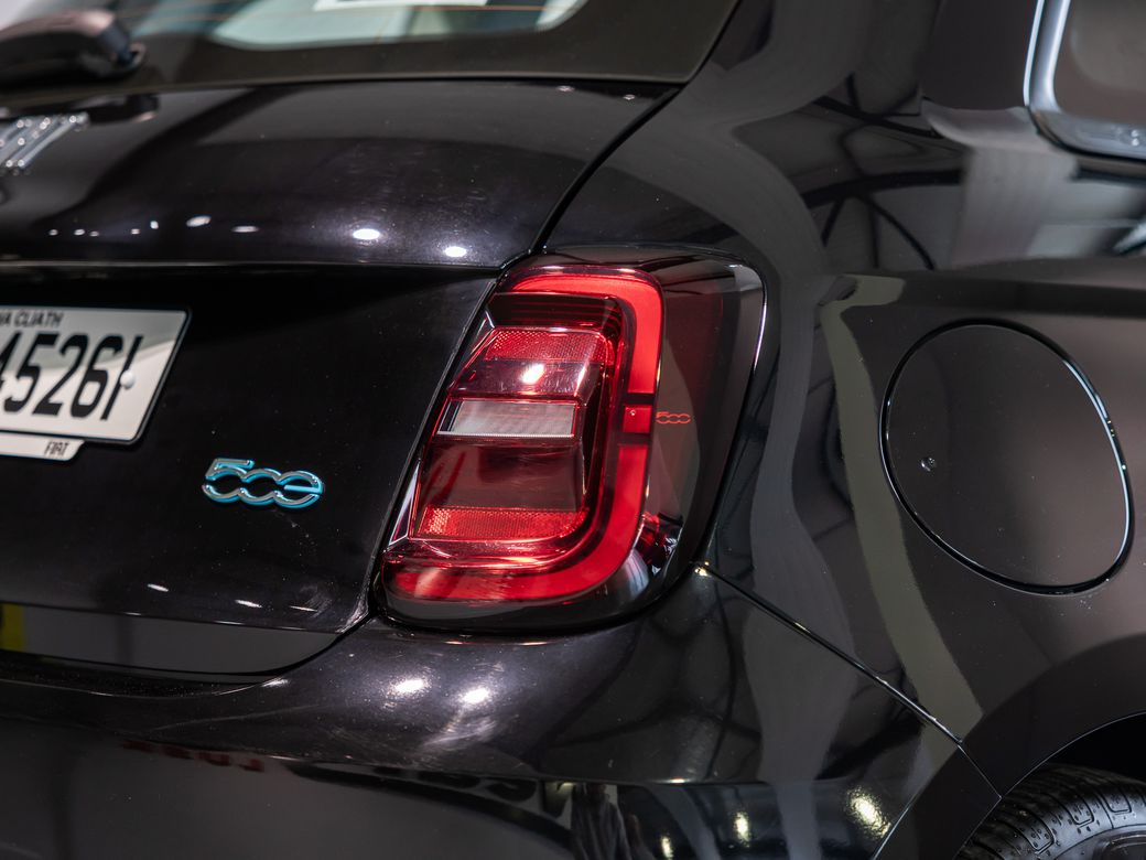 2025 Fiat 500